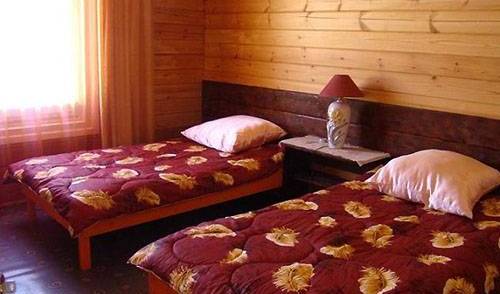 Lakeside Guesthouse - Get cheap hostel rates and check availability in Listvyanka 3 photos