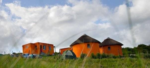 Swell Tours Guest Lodge, East London, South Africa