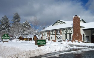 Woodland Inn And Suites, Pinetop, Arizona, book flights and rental cars with hostels in Pinetop