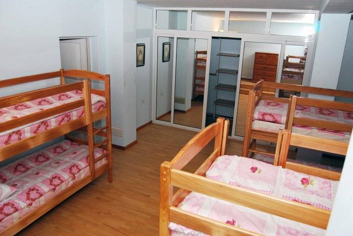 Rafael Guest House, Yerevan, Armenia, explore things to see, reserve a hostel now in Yerevan