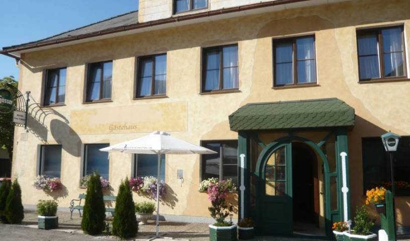 Hotel Alter Postmeister - Online rezervace ubytování se snídaní a hotely ve městě hornbach Laimbach am Ostrong 14 fotky