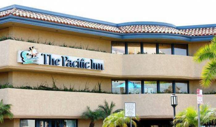 The Pacific Inn, more travel choices 6 photos