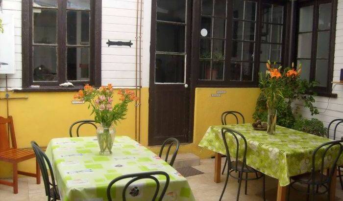 Casona de Chorrillos - Get cheap hostel rates and check availability in Vina del Mar 7 photos
