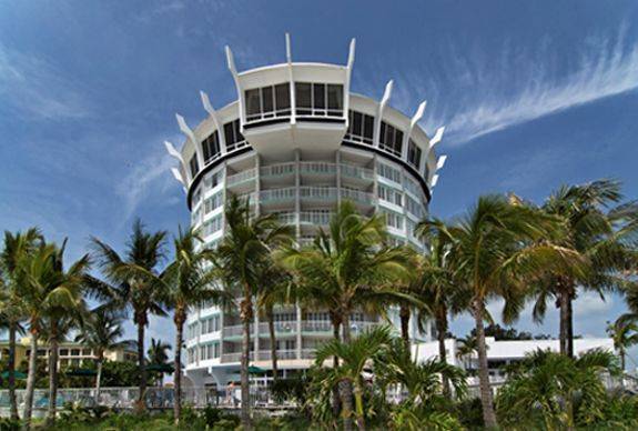 Grand Plaza Beachfront Resort, Saint Pete Beach, Florida, Florida hostels and hotels