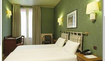 Hotel California Saint Germain - Get cheap hostel rates and check availability in Paris 10 photos