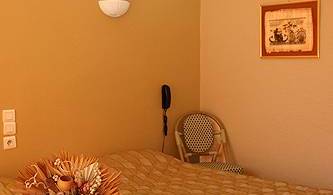 Hotel Mistral - Procure quartos gratuitos e baixe taxas baixas em Avignon 6 fotos