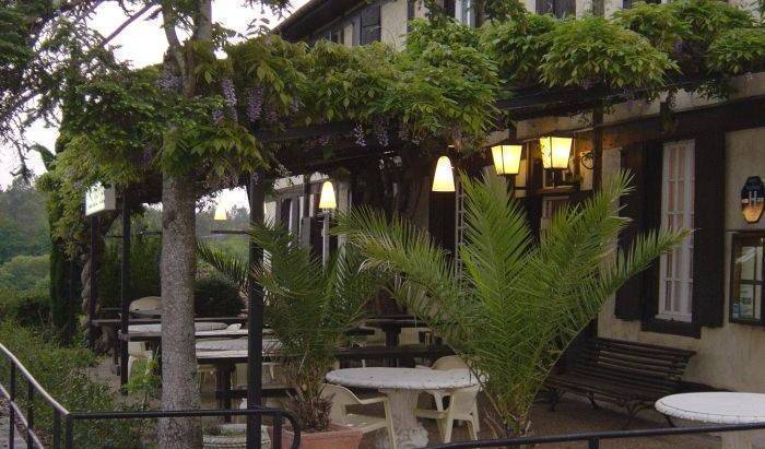 Hotel Restaurant Escalandes - Get cheap hostel rates and check availability in Lesperon 6 photos
