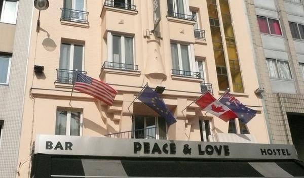 Peace and Love Hostel - Search for free rooms and guaranteed low rates in Paris 10 Entrepot, hostels, lodging, and special offers on accommodation 4 photos