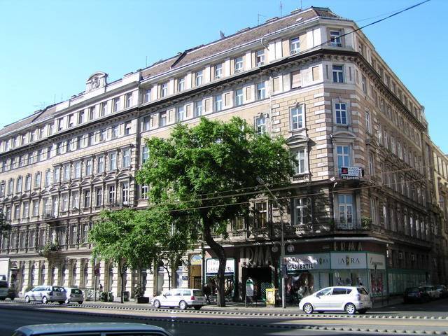 Eitan's Guesthouse, Budapest, Hungary, instant online reservations in Budapest