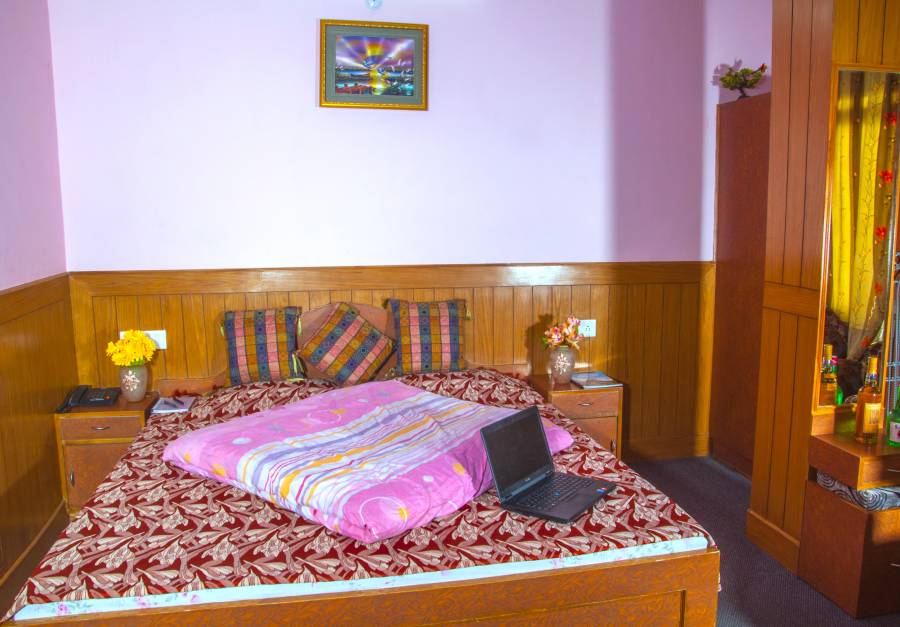 Aditya Home Stay, Shimla, India, India bed and breakfasts and hotels