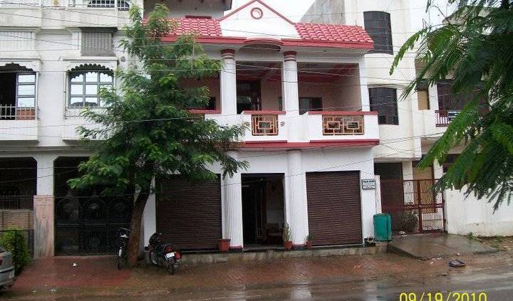 Friends Paying Guest House - Get cheap hostel rates and check availability in Agar 6 photos