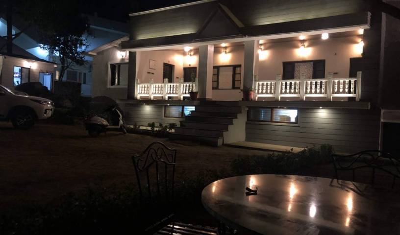 Hotel Agroha - Get cheap hostel rates and check availability in Abu Road 2 photos