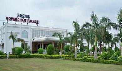 Hotel Goverdhan Palace -  Mathura 7 photos
