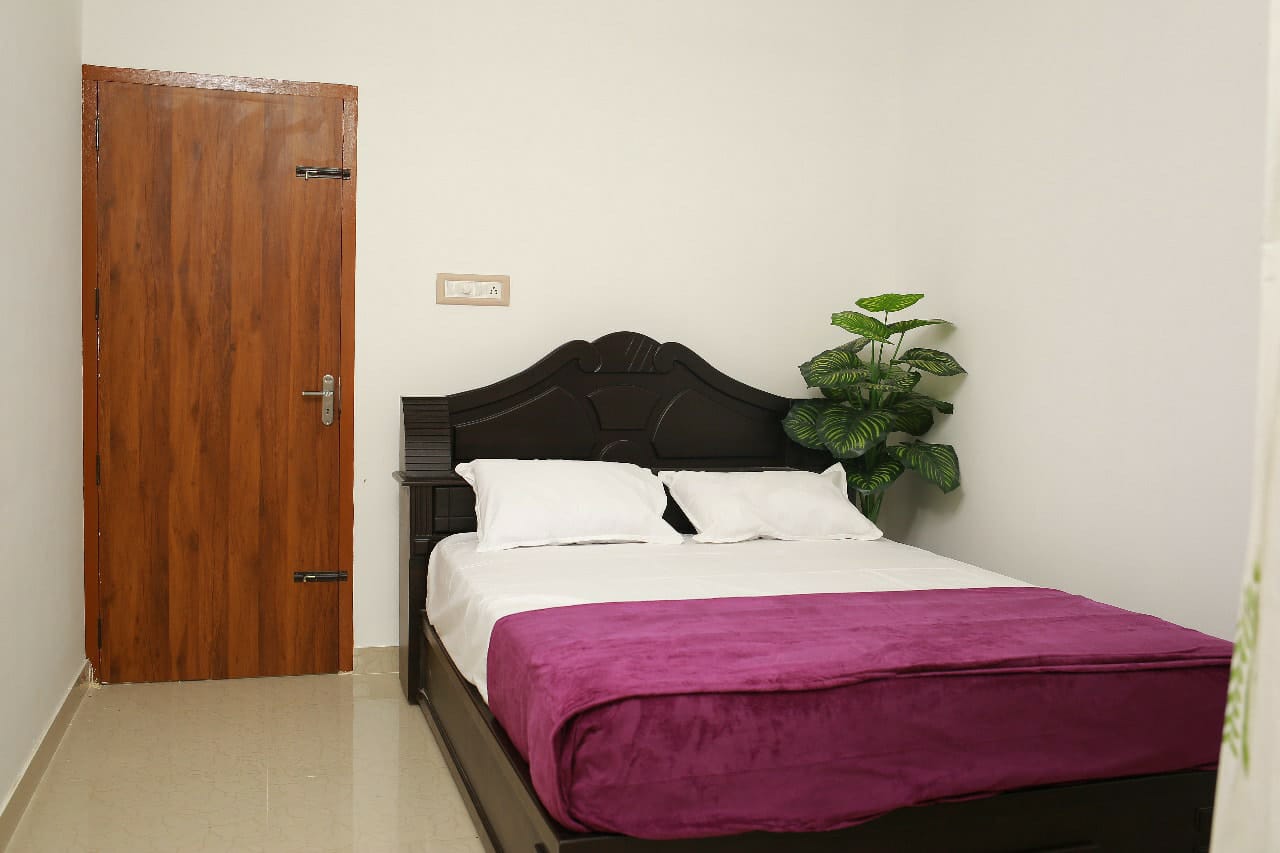Gems Apartment Hotel and Homestay, Irinjalakuda, India, India bed and breakfasts and hotels