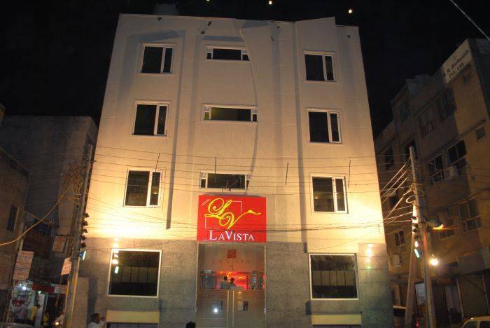 Hotel La Vista, Karol Bagh, India, experience living like a local, when staying at a bed & breakfast in Karol Bagh