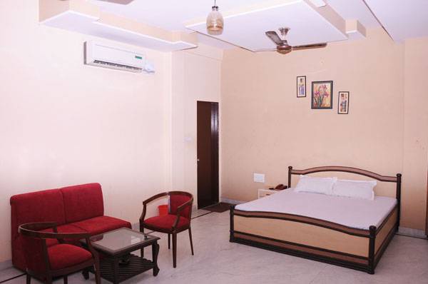 Hotel Mansarovar Palace, Jaipur, India, India hostels and hotels