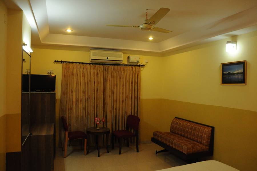 Suvarna Residency, Mysore, India, best alternative bed & breakfast booking site in Mysore