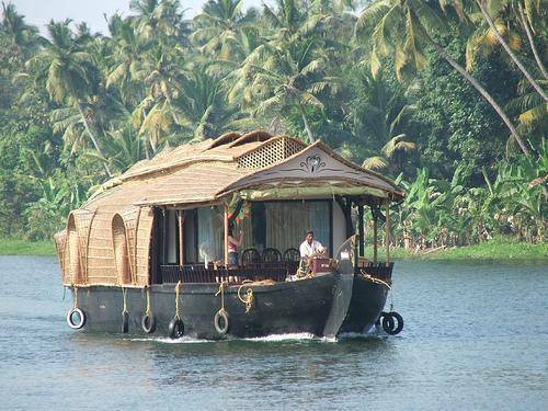 Tharavadu Houseboats, Kumarakom, India, bed & breakfasts in UNESCO World Heritage Sites in Kumarakom