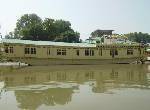 The Shelter Group of Houseboats, Srinagar, India, backpacking and cheap lodging in Srinagar