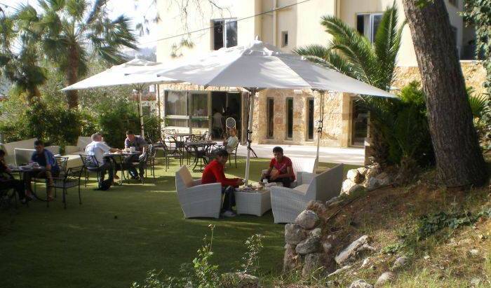 Hotel Marom Haifa - Get cheap hostel rates and check availability in Haifa 19 photos