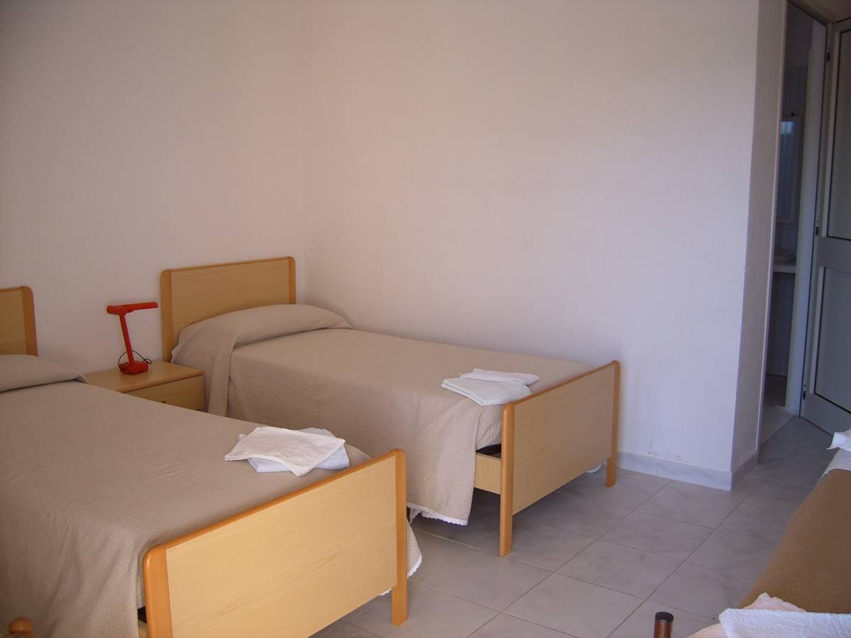 Affittacamere Ungias33, Alghero, Italy, online bookings, bed & breakfast bookings, city guides, vacations, student travel, budget travel in Alghero