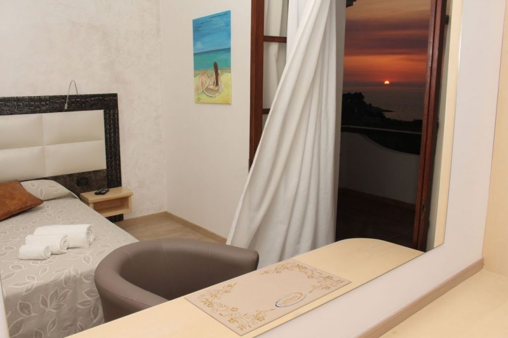 Arenas Hotel, Joppolo, Italy, best bed & breakfasts for solo travellers in Joppolo