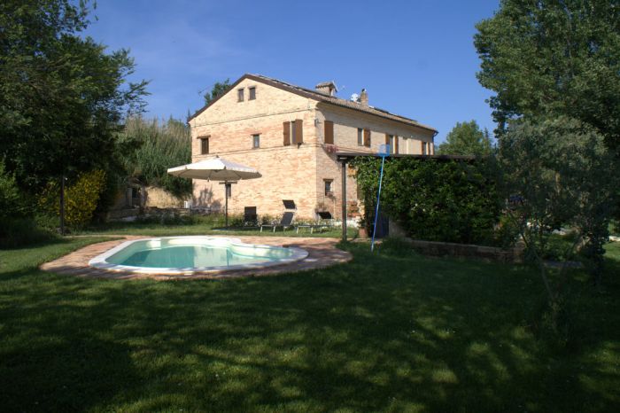 B and B Il Girasole Delle Marche, Macerata, Italy, Italy bed and breakfasts and hotels
