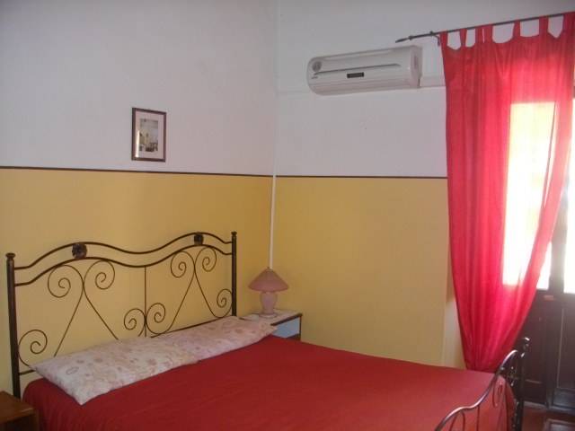 BeB Etnea 298, Catania, Italy, Italy bed and breakfasts and hotels