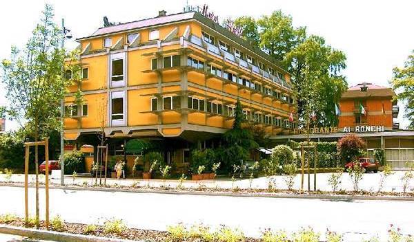 Ai Ronchi Motor Hotel - Search for free rooms and guaranteed low rates in Brescia 7 photos