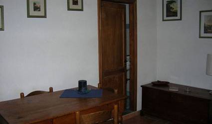 Apt-Pilastri-Studio, bed & breakfasts with air conditioning in Loro Ciuffenna, Italy 7 photos
