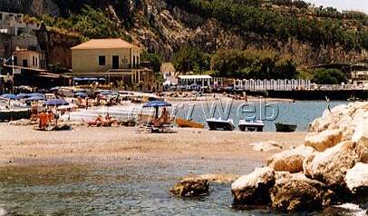 Baia Di Puolo - Search for free rooms and guaranteed low rates in Sorrento, cheap hostels 1 photo