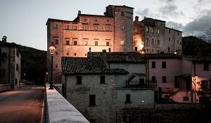 Castello del Barone di Beaufort - Search for free rooms and guaranteed low rates in Belforte all'Isauro, Montelabbate, Italy hostels and hotels 41 photos