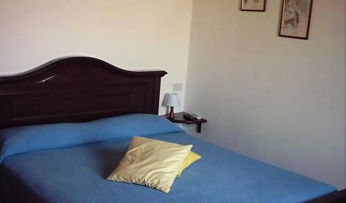 La Chicca -  Cassine, book bed & breakfasts and hotels now with IWBmob 15 photos