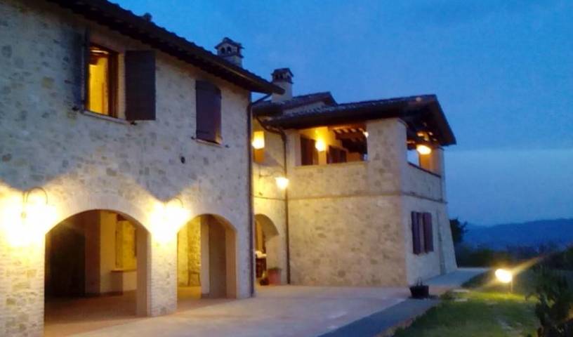 La Loggia - Search available rooms and beds for hostel and hotel reservations in Collazzone, backpacker hostel 3 photos