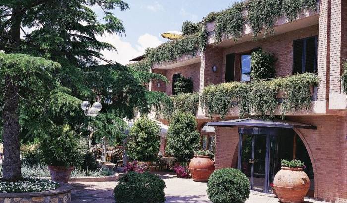 Relais Santa Chiara Hotel - Get cheap hostel rates and check availability in San Gimignano 10 photos