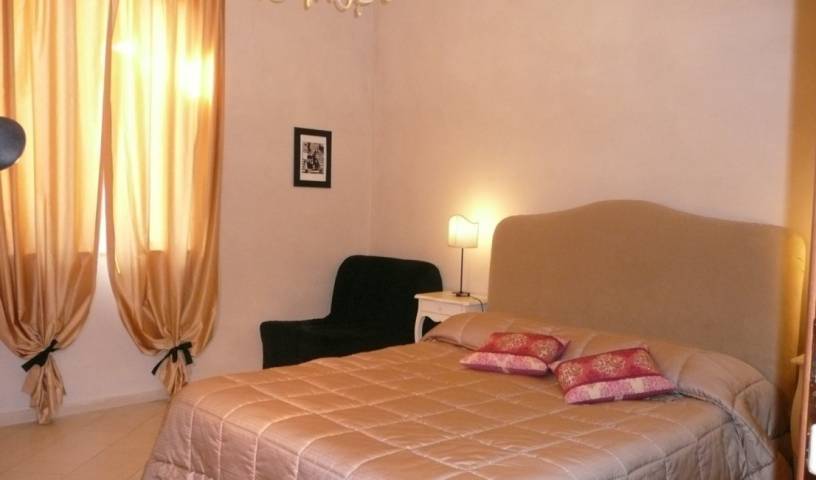 Walter Guest House - Search available rooms and beds for hostel and hotel reservations in Rome 25 photos
