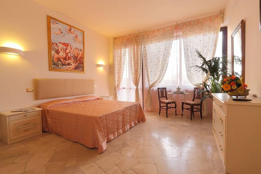 Monna Clara, Florence, Italy, most recommended bed & breakfasts by travelers and customers in Florence