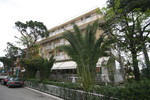 Rimini Backpackers Hostel Villa Garofano, Rimini, Italy, find cheap hostel deals and discounts in Rimini
