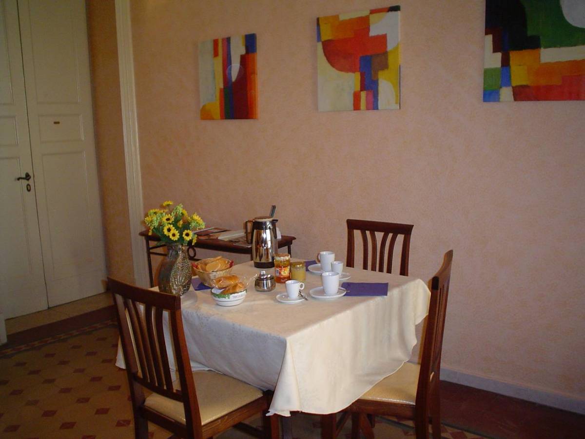 Teatro Bellini Bed and Breakfast, Catania, Italy, Italy hostels and hotels