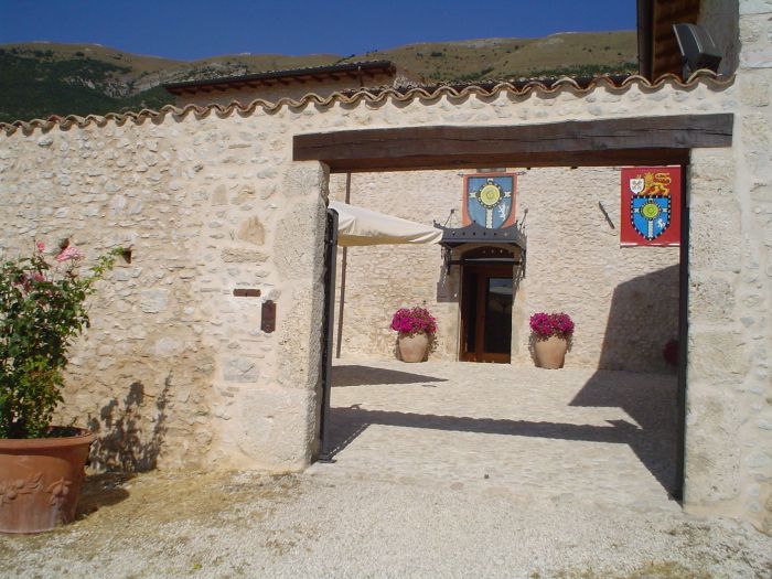 Corte Belvoir Guest House Romantic Inn, Norcia, Italy, economy hostels in Norcia