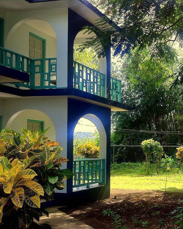 Coral Seas Garden, Negril, Jamaica, best North American and European hostel destinations in Negril