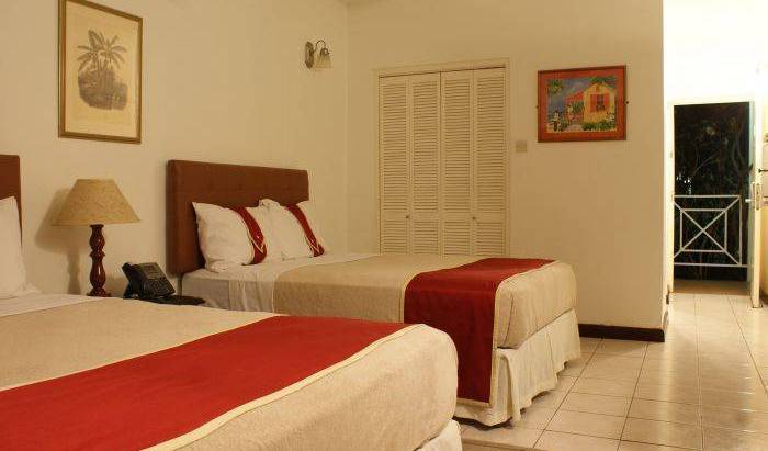 Altamont Court - Search available rooms and beds for hostel and hotel reservations in Kingston 22 photos