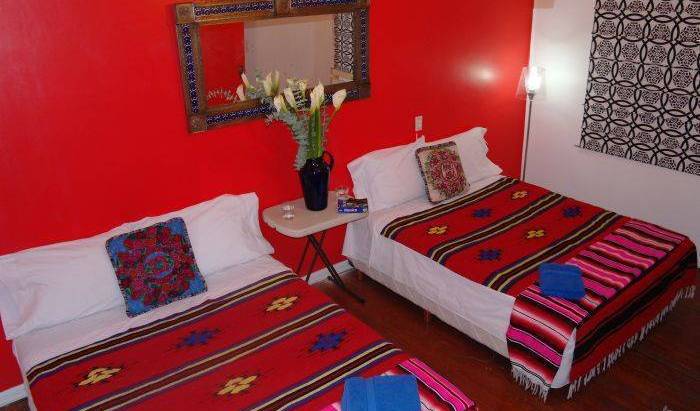 Dos Fridas y Diego - Search available rooms and beds for hostel and hotel reservations in Mexico City 16 photos