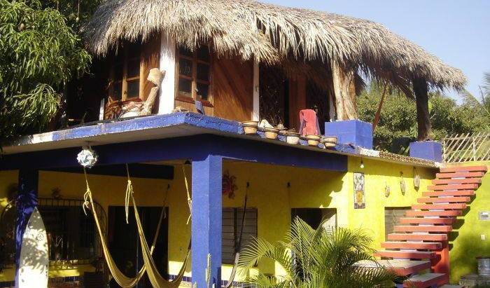 Estacion B - Search for free rooms and guaranteed low rates in Puerto Escondido 20 photos