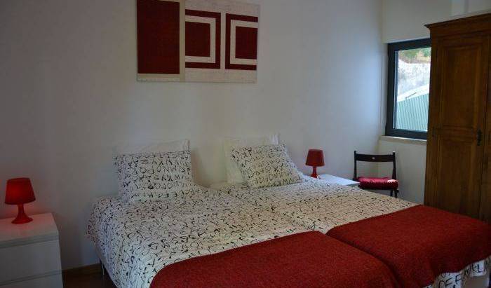 Live in Oeiras Guesthouse - Search available rooms and beds for hostel and hotel reservations in Oeiras, cheap hostels 17 photos