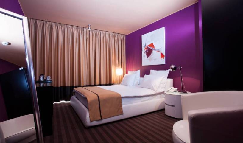 Dumbrava Hotel - Søk etter billige rom og garantert lave priser på Bacau 47 bilder