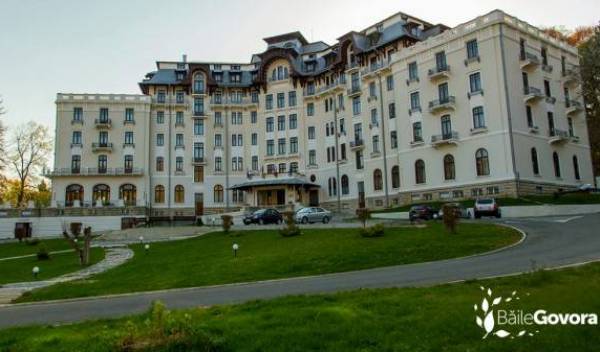Hotel Palace - Online rezervace ubytování se snídaní a hotely ve městě hornbach Baile Govora 12 fotky