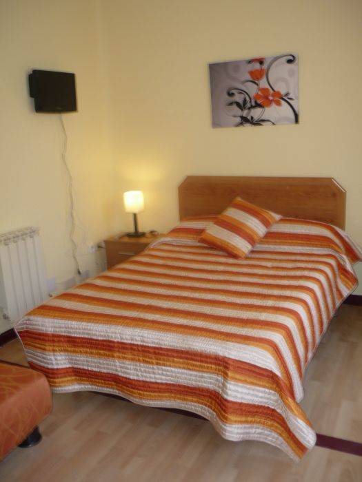 Babel Guesthouse, Madrid, Spain, hostels for vacationing in summer in Madrid