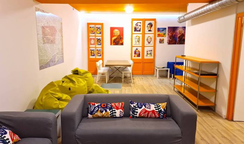 Gracia City Hostel - Get cheap hostel rates and check availability in Barcelona, hostels in safe neighborhoods or districts 8 photos