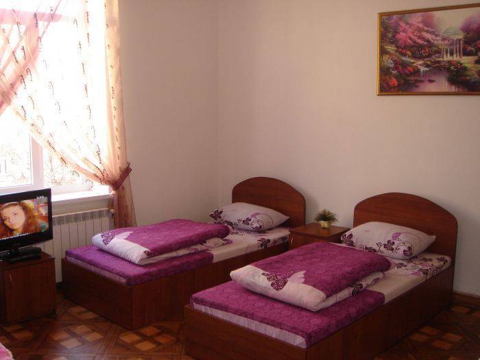 Classic Hostel, L'viv, Ukraine, book hostels and backpackers now with IWBmob in L'viv